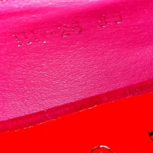 Pink suede platform red bottom pumps - Picture 7 of 8